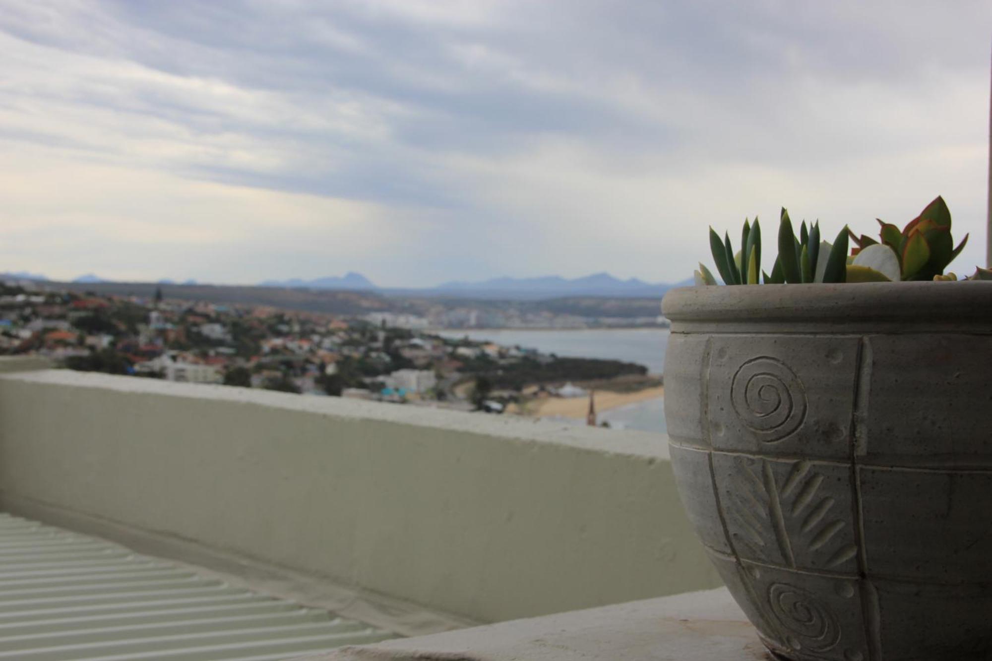 3Coloursblue Guest House Mossel Bay Exterior foto